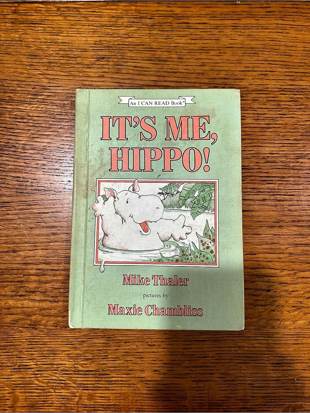 Harper & Row / Weekly Reader Books It's Me, Hippo! Children's Hardcover Book